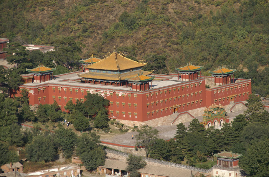 063-chengde-mountain-r0032