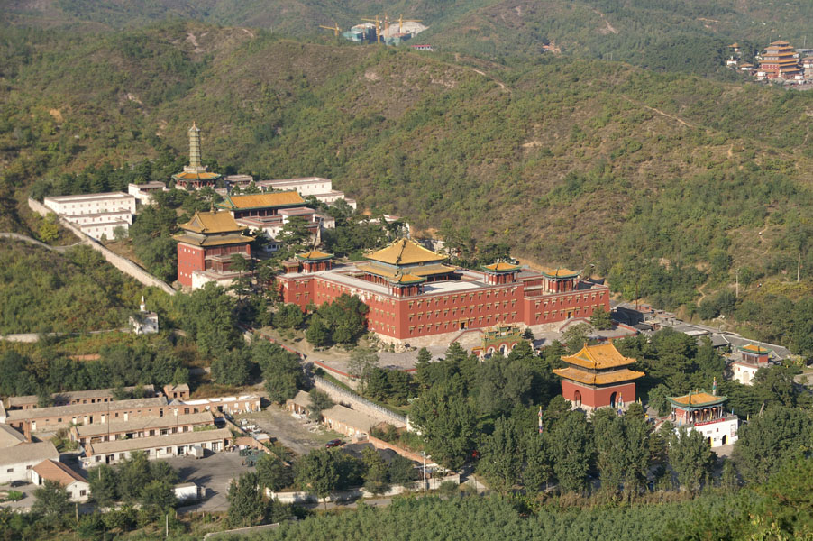 064-chengde-mountain-r0033