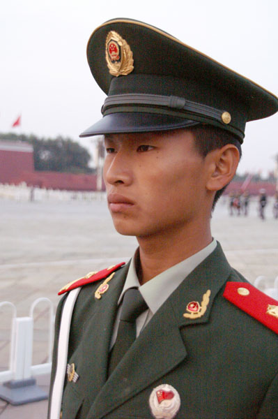 013-pekin-militaires