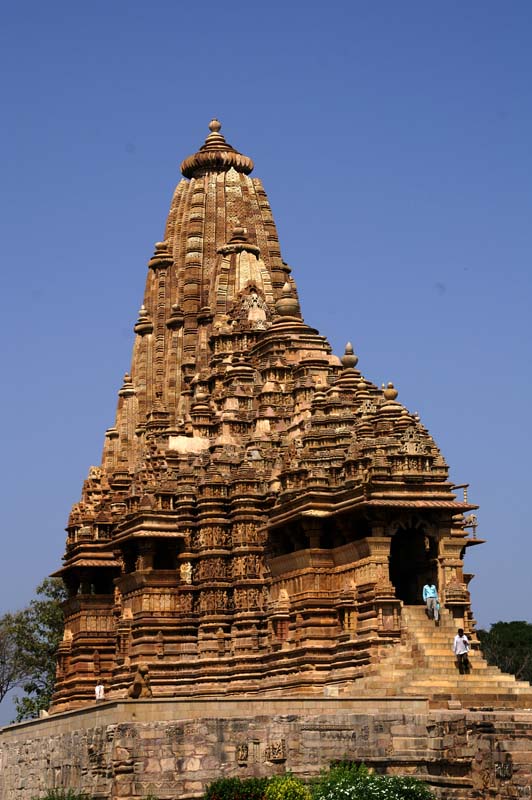 08-khajuraho-08