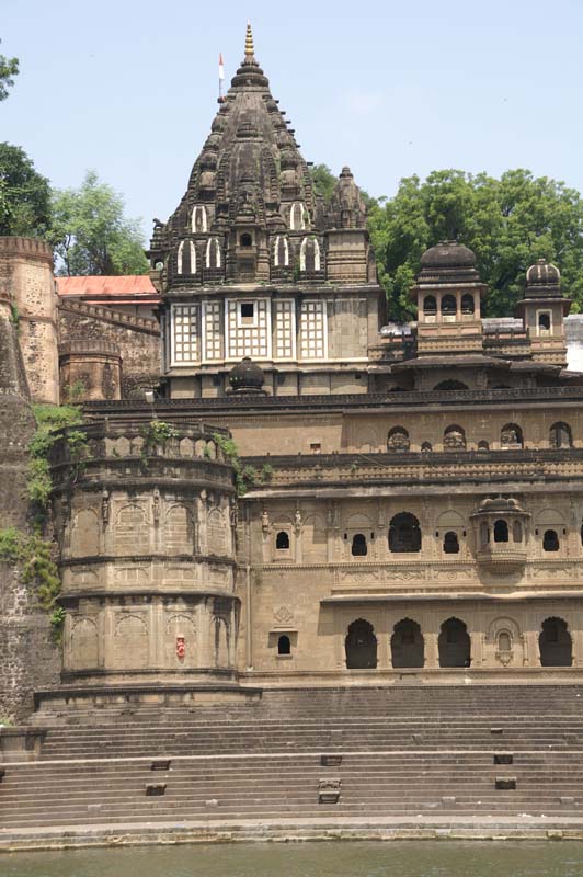 13-maheshwar05