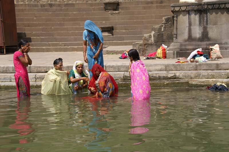 13-maheshwar18