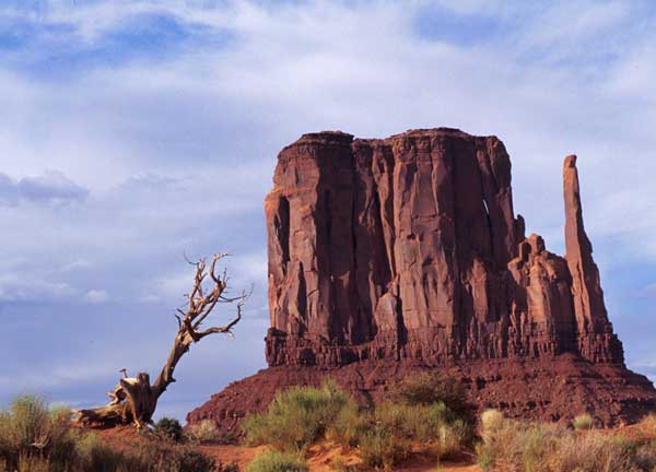10MonumentValley